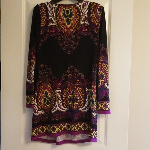 Dress - Picture 2 of 2